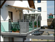 1-teilige und 2-teilige Anbaubalkonanlage